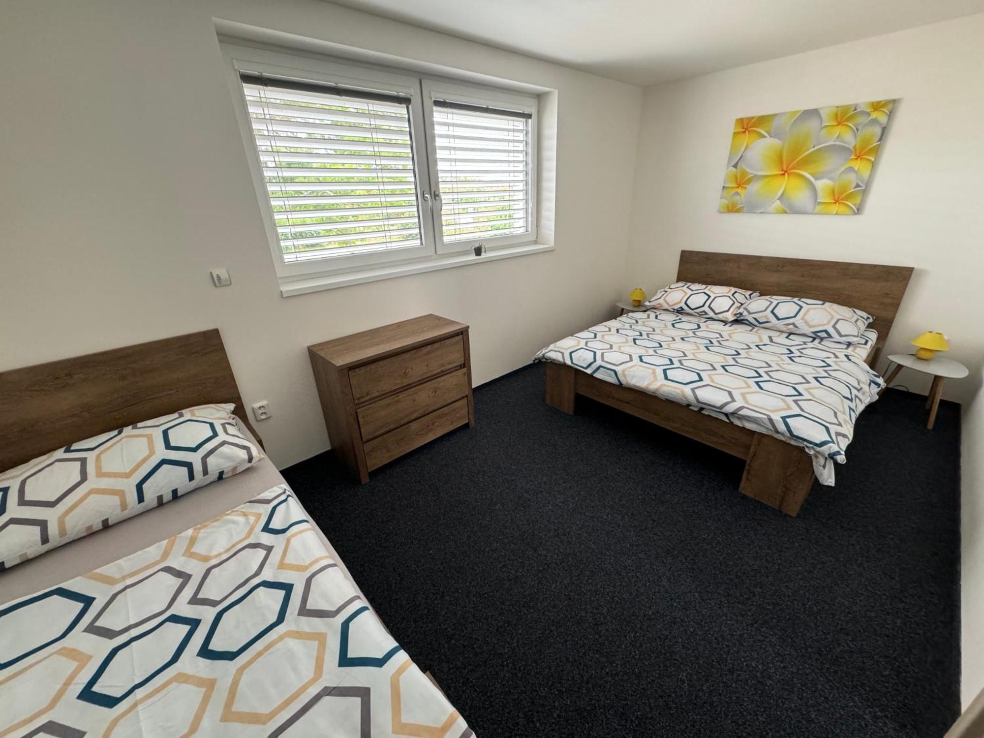 Apartmany Miromar Podivin 外观 照片