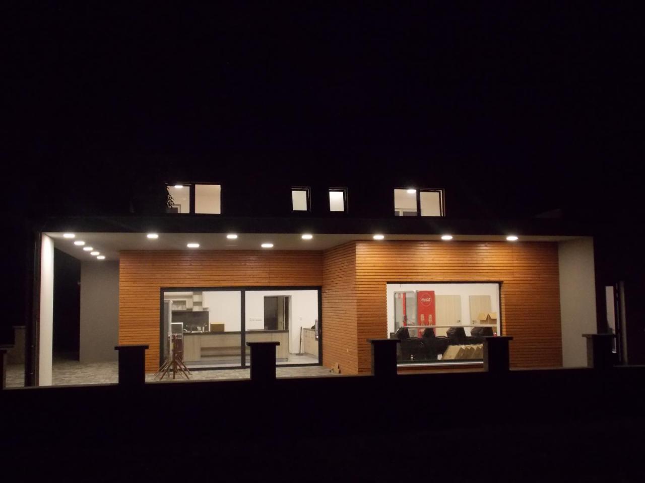 Apartmany Miromar Podivin 外观 照片