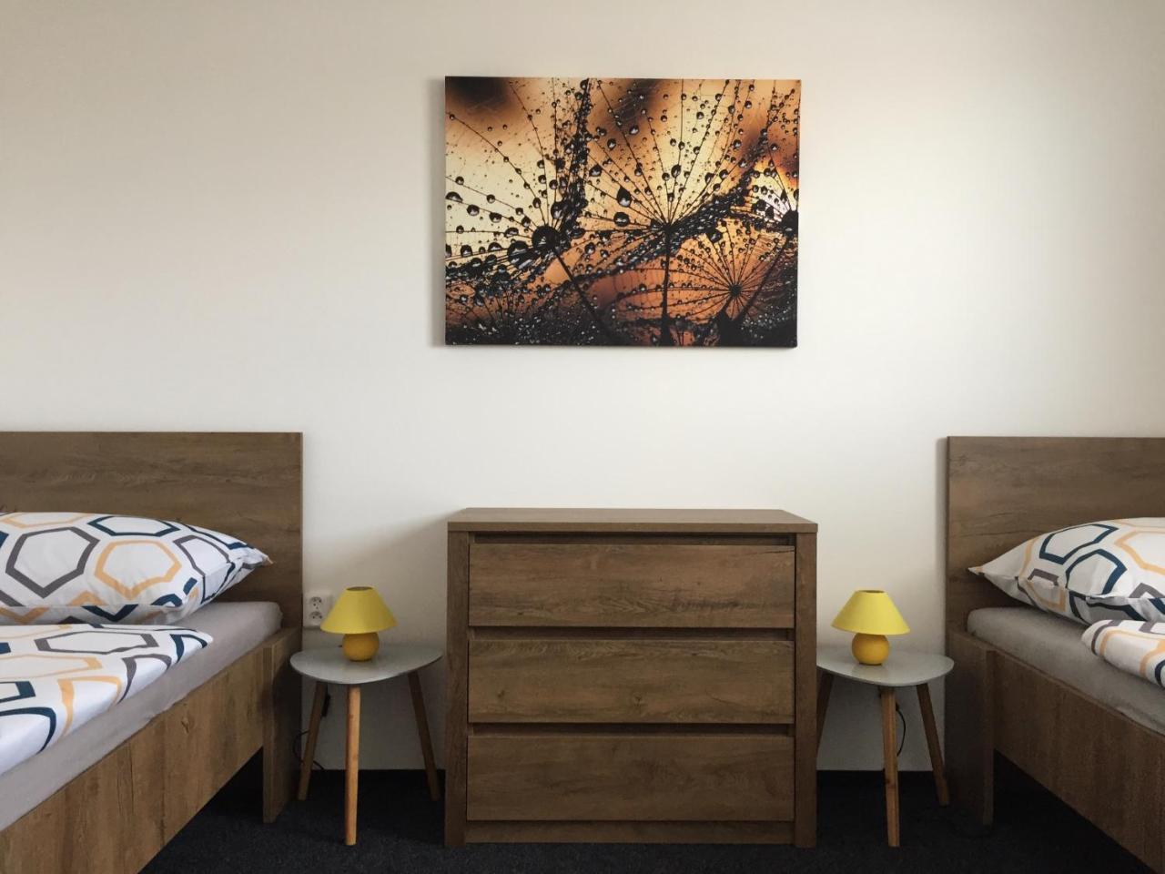 Apartmany Miromar Podivin 外观 照片
